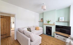 Cosy Cottage In Broadstairs